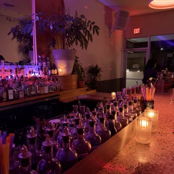 Sunroom - Bar - Cocktail Bars Near Me - Orlando, Florida Sunroom - Bar - Cocktail Bars Near Me - Orlando, Florida