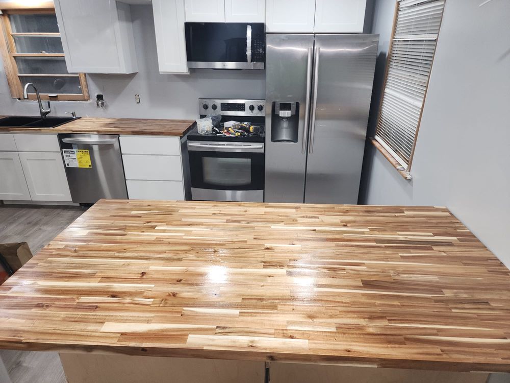 Slide of Maitland & Sons Construction