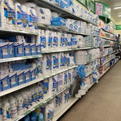 Dollar Tree - Best stocked store I have seen at a dollar tree