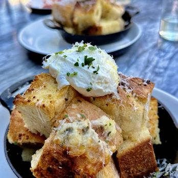 North Italia - Garlic bread, A+ very yummy - Pizza Near Me - El Segundo, California North Italia - Garlic bread, A+ very yummy - Pizza Near Me - El Segundo, California