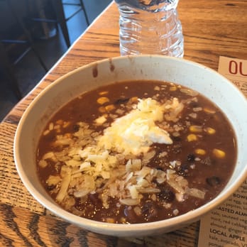 B.GOOD - 4 Bean chili with a dab of sour cream and corn with the chili. - Salad Near Me - South Portland, Maine B.GOOD - 4 Bean chili with a dab of sour cream and corn with the chili. - Salad Near Me - South Portland, Maine