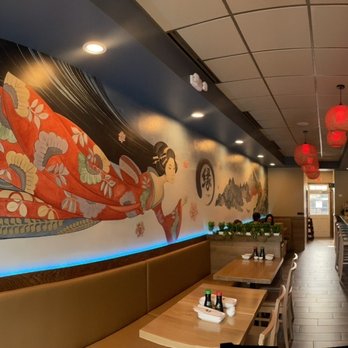 En Bistro & Sushi - the interior of a restaurant - Sushi Bars Near Me - Potomac, Maryland En Bistro & Sushi - the interior of a restaurant - Sushi Bars Near Me - Potomac, Maryland