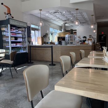 Winston's: coffee + provisions + pizza - Inside - Coffee & Tea Near Me - Spicewood, Texas Winston's: coffee + provisions + pizza - Inside - Coffee & Tea Near Me - Spicewood, Texas