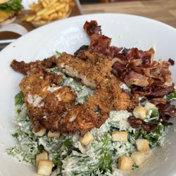 Surf Shack - Chicken Cesar salad
