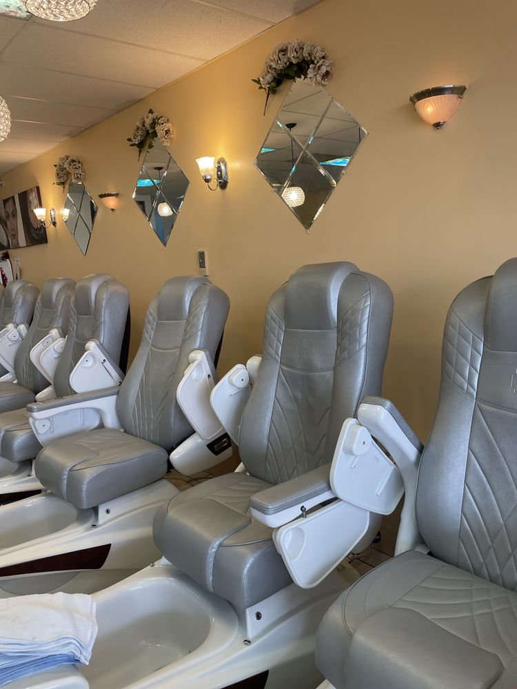 EUROPE NAILS Updated September 2024 81 Photos & 35 Reviews 1735