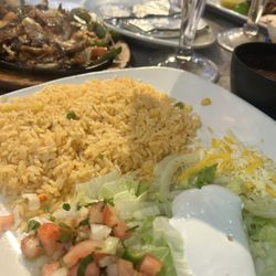 Jose Tequila's - Side rice and salad
