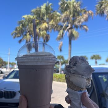 Two Scoops - Ice Cream & Frozen Yogurt Near Me - Anna Maria, Florida