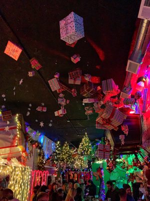 Tinsel by null Tinsel by null