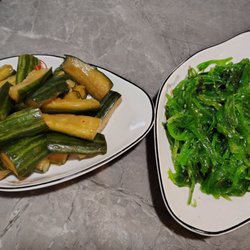 Xian Noodle Place - Spicy cucumber salad and seaweed salad