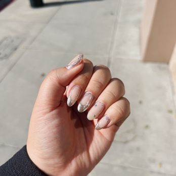 CLEO Nail Bar - hard gel manicure with design - Nail Salons Near Me - Pasadena, California