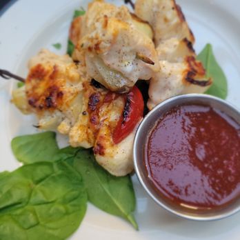 Benny John's Bar and Grill - Steakhouses Near Me - New York, New York