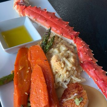 Trestles Coastal Cuisine - King Crab Leg and Seared Sea Scallops* - Seafood Near Me - Castle Rock, Colorado Trestles Coastal Cuisine - King Crab Leg and Seared Sea Scallops* - Seafood Near Me - Castle Rock, Colorado