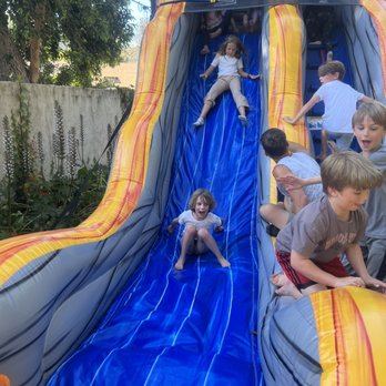 Cal Jump - Bounce House Rentals Near Me - Redondo Beach, California