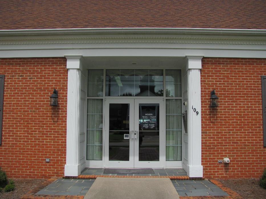 SOUTHERN BANK PINE LEVEL Updated September 2024 109 S Peedin Ave, Pine Level, North