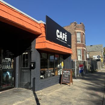 Café Consume - Coffee & Tea Near Me - Chicago, Illinois