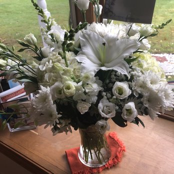 Flowers By Albert - Florists Near Me - Lowell, Massachusetts
