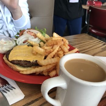 Blondies Diner - American Near Me - River Grove, Illinois Blondies Diner - American Near Me - River Grove, Illinois