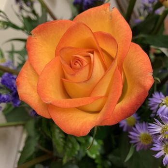 Suzanne's Designs - Florists Near Me - Luling, Texas Suzanne's Designs - Florists Near Me - Luling, Texas