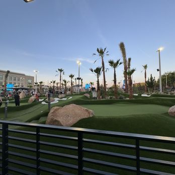 PopStroke - Mini Golf Near Me - Paradise, Nevada