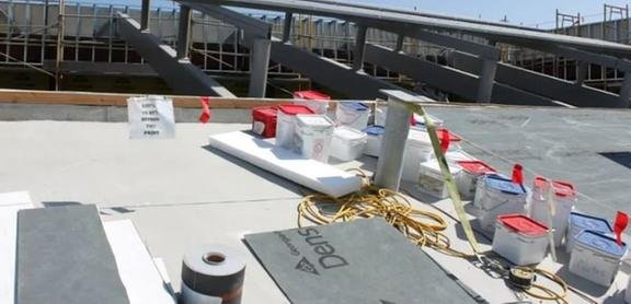 Slide of C & I Roofing