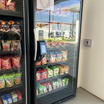 Tesla Supercharger - Vending machines - EV Charging Stations Near Me - Lost Hills, California Tesla Supercharger - Vending machines - EV Charging Stations Near Me - Lost Hills, California