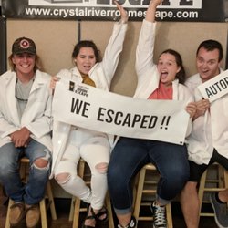 Crystal River Escape Room - Great team work to make their escape!
