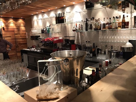 Tschebull Restaurant|Beisl|Bar by null