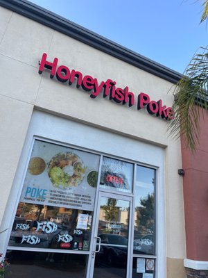 Honeyfish Poke by null
