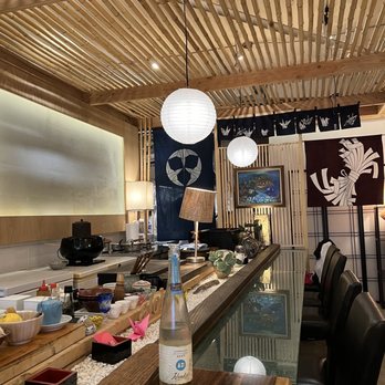 22Kailua - Interior - Breakfast & Brunch Near Me - Kailua, Hawaii