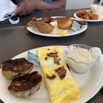 Eggs Up Grill - Breakfast & Brunch Near Me - Richmond, Virginia
