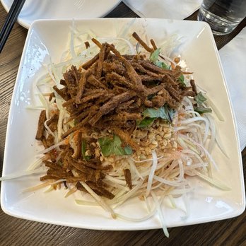 Green Lotus Restaurant - Papaya salad with shredded faux beef jersey, basil and peanut.  A great summer dish! - Vietnamese Near Me - San Jose, California