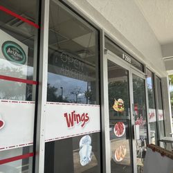 Mikes Wings & Seafood - Restaurant not opened