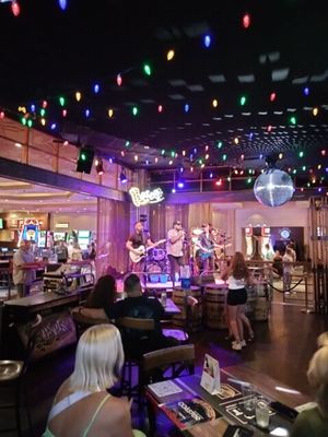 Losers Bar by null