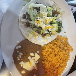 Mannys Seafood, Soul, & Mexican - Tacos, Quacamole, and a quesadilla