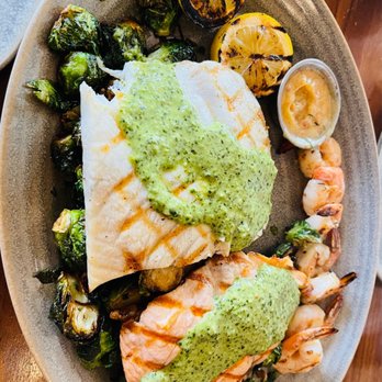 Pacific Catch - Mixed grill for two (salmon and kanpachi yellowtail) in Asian Herb Chimichurri - Seafood Near Me - Dublin, California