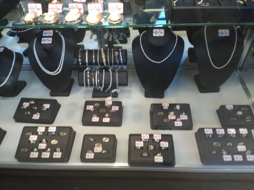 FALL RIVER PAWN BROKERS Updated September 2024 268 Union St, New