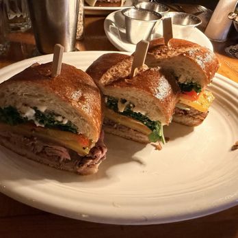 The Honor Bar - Lamb Sandwich - American Near Me - Dallas, Texas The Honor Bar - Lamb Sandwich - American Near Me - Dallas, Texas