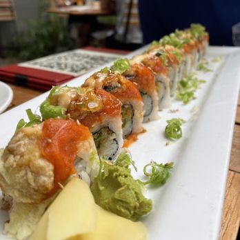 Momiji - King Ghidorah roll - Japanese Near Me - Seattle, Washington