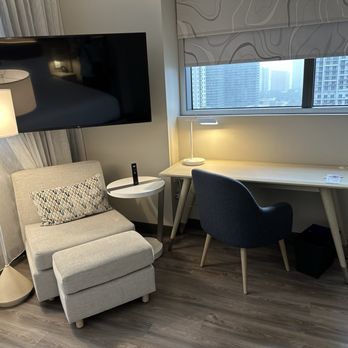 Element Miami Brickell - Hotels Near Me - Miami, Florida Element Miami Brickell - Hotels Near Me - Miami, Florida