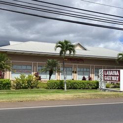 Lahaina Gateway