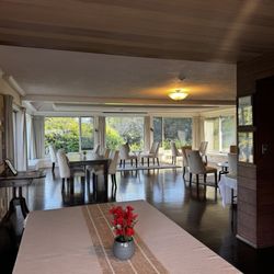 Ojai Retreat & Inn - Dining room