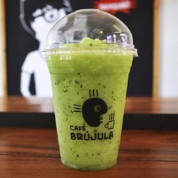 Yelpers en Café Brújula - #YelpenCaféBrújula