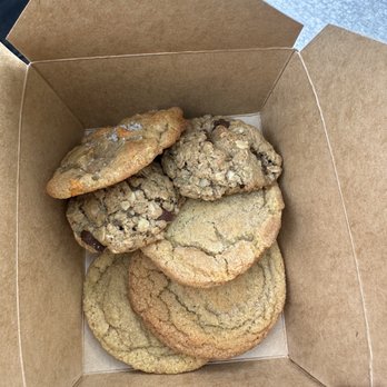 Hello Robin - Salted butterscotch (top), oatmeal chocolate chip (middle two), brown butter snickerdoodle (bottom three) - Bakeries Near Me - Seattle, Washington Hello Robin - Salted butterscotch (top), oatmeal chocolate chip (middle two), brown butter snickerdoodle (bottom three) - Bakeries Near Me - Seattle, Washington
