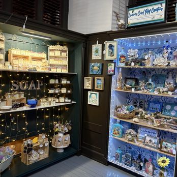 Native Home Marketplace - Gift Shops Near Me - Daytona Beach, Florida Native Home Marketplace - Gift Shops Near Me - Daytona Beach, Florida