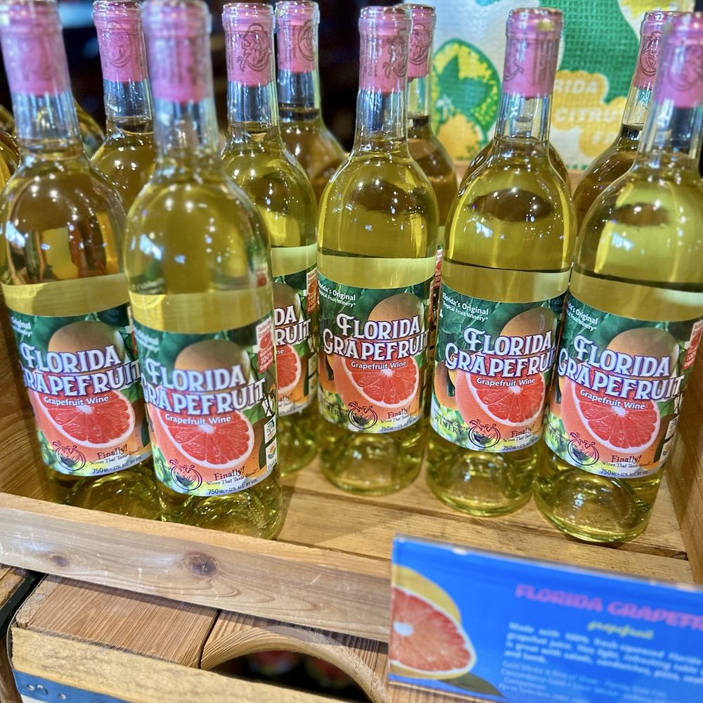 Florida Orange Groves Winery - Florida grapefruit wine - Wine Bars Near Me - South Pasadena, Florida