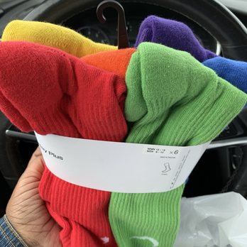 DSW Designer Shoe Warehouse - I love the 6 bright colors in this Nike bundle! - Shoe Stores Near Me - Troy, Michigan