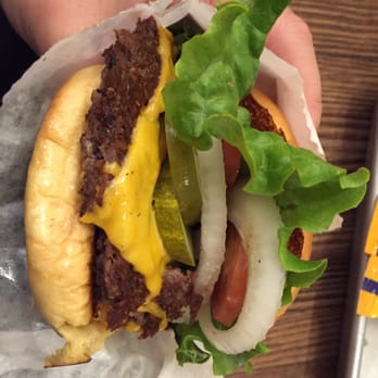 Shake Shack Upper West Side - Fast Food Near Me - New York, New York