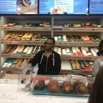 Dandee Donut Factory - Donuts Near Me - Margate, Florida