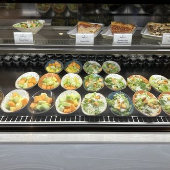The Marketplace by Fabio Viviani - Buffets Near Me - Cabazon, California