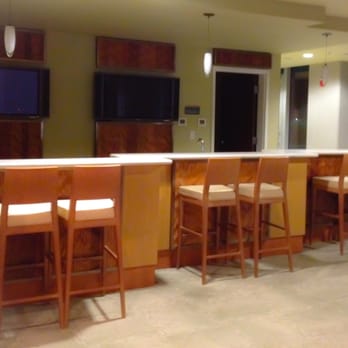 Skypoint Condos - Common room - Apartments Near Me - Tampa, Florida